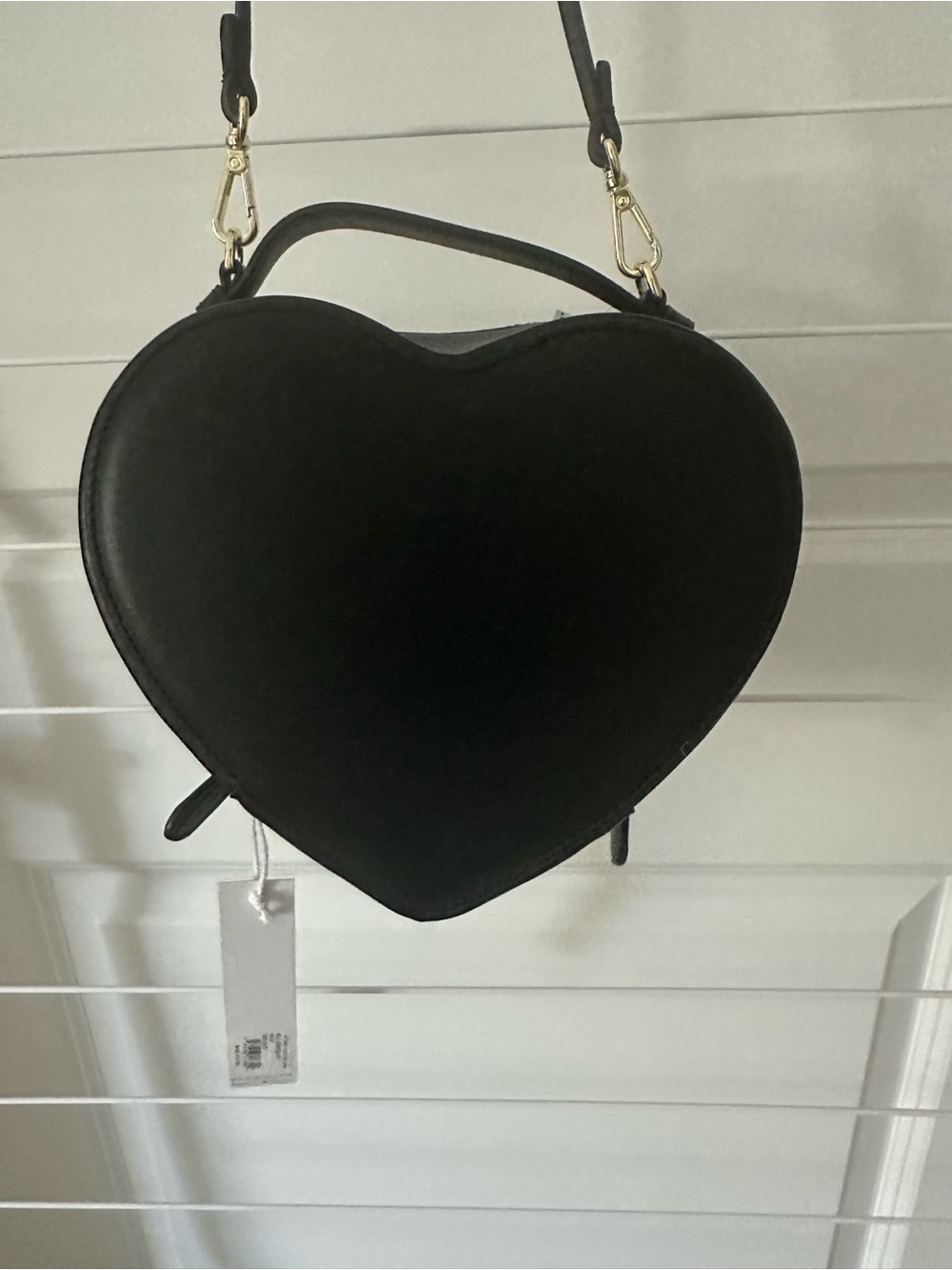 Stoney Clover Lane Black Heart Mini Crossbody with Gold Heart Charm NWT - Picture 3 of 6